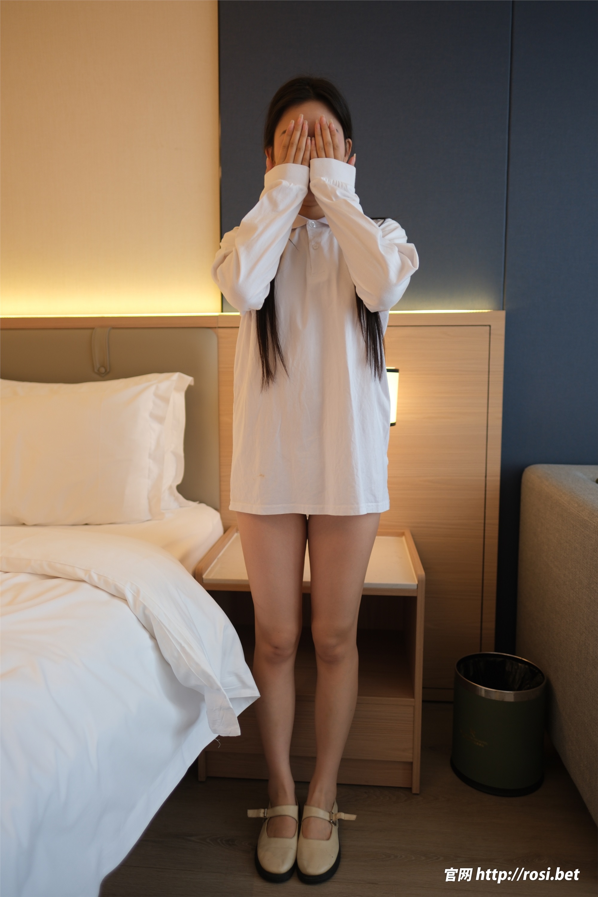 ROSI写真 2025.12.02 NO.5111